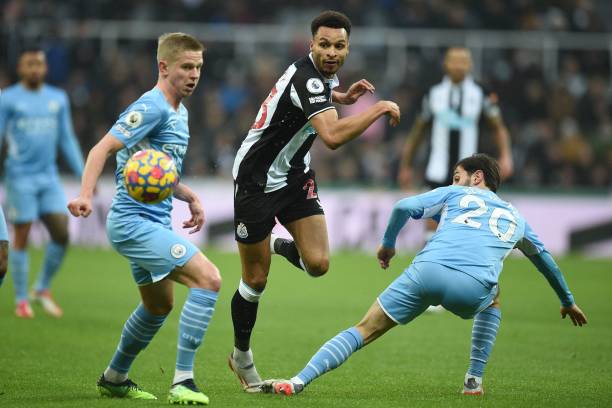 或略占上風 或略占上風