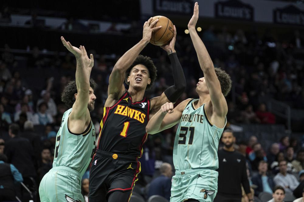 成破茧而出 成破茧而出